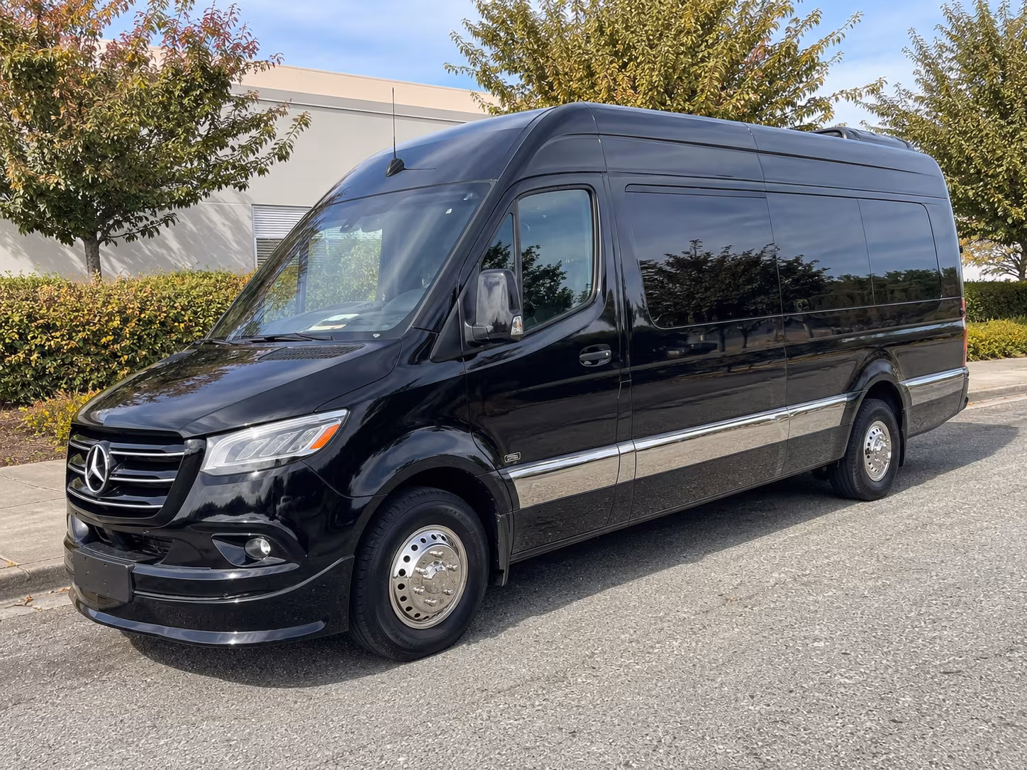 find and book transportation for your next bachelor or bachelorette party 5