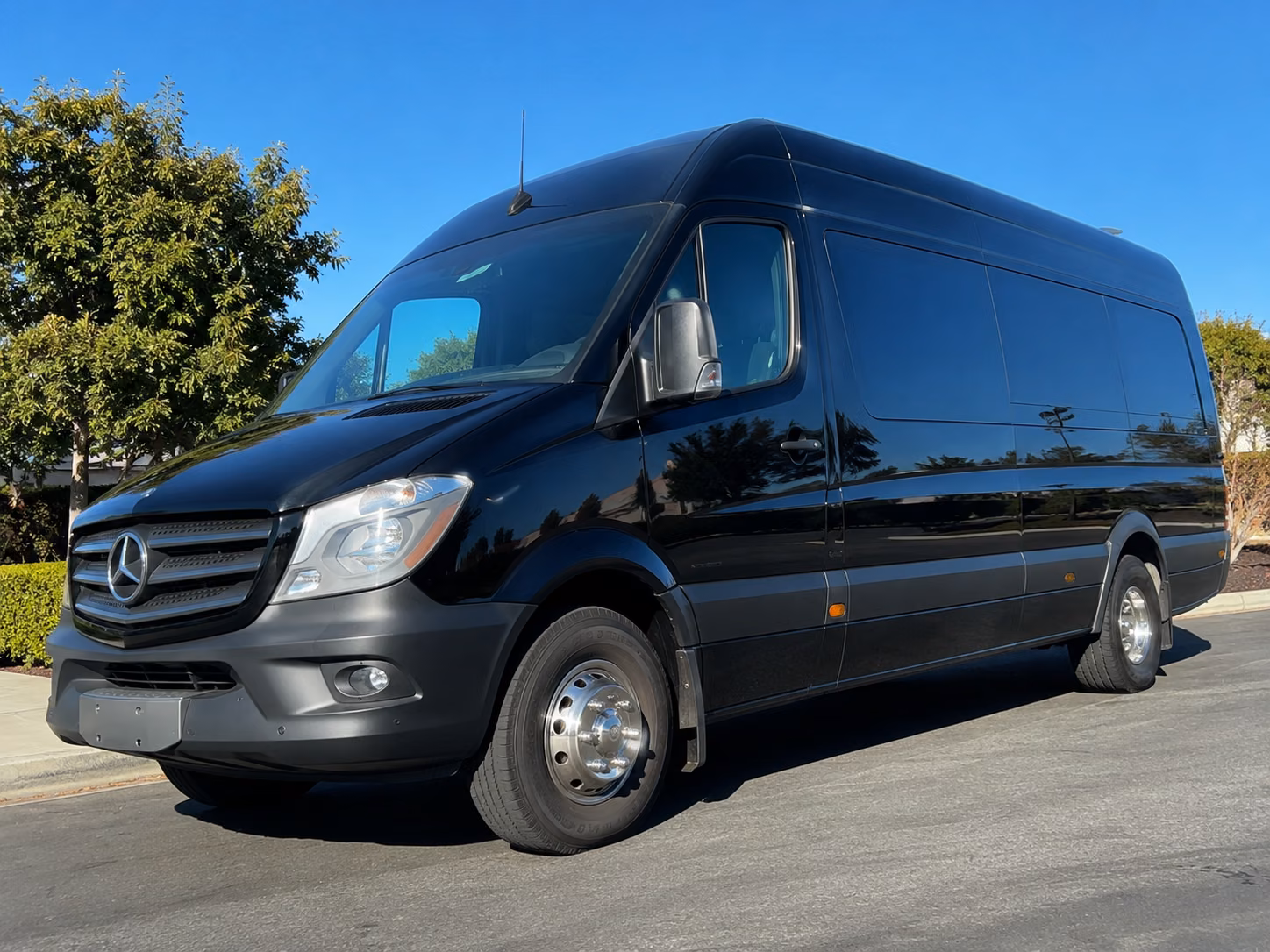 find and book transportation for your next birthday 4