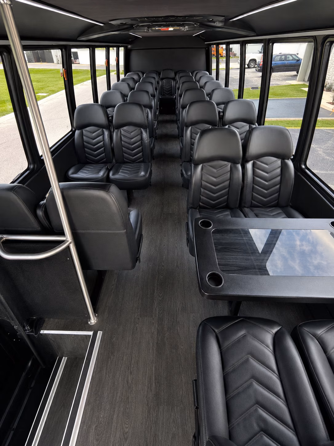 find and book transportation for your next convention or trade show 4