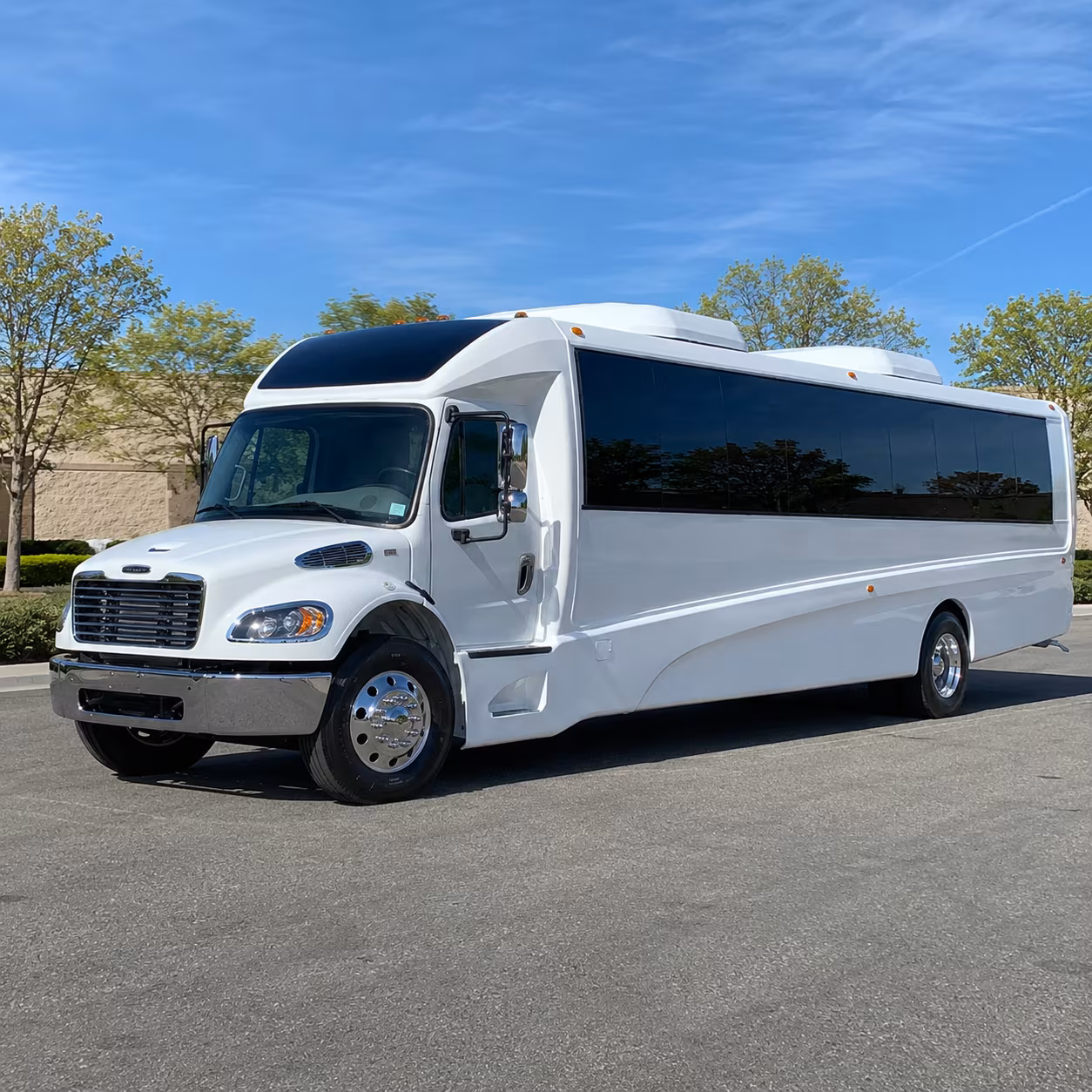 plantation 35 passenger minibus
