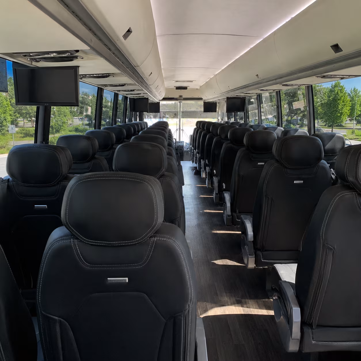 plantation minibus rentals